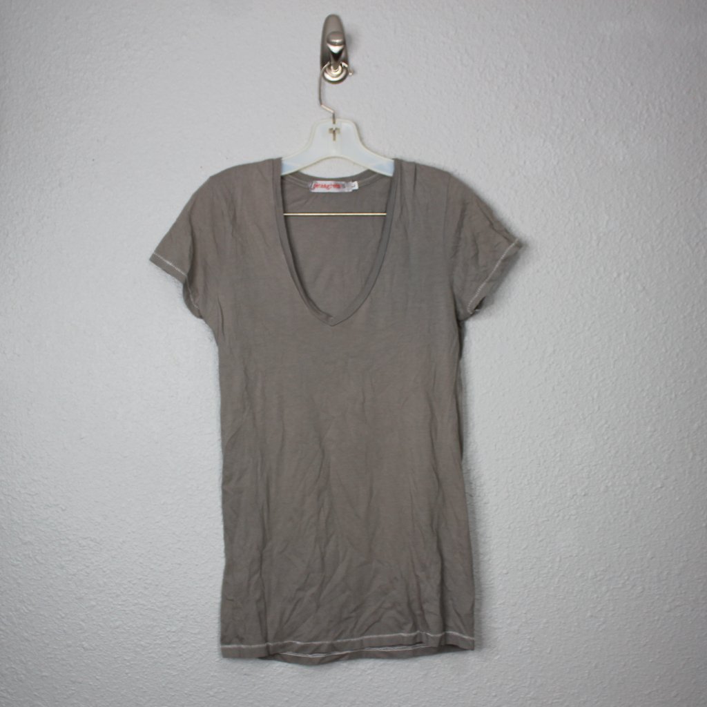 Pete & Greta Grey V-Neck Short Sleeve Tee Sz L